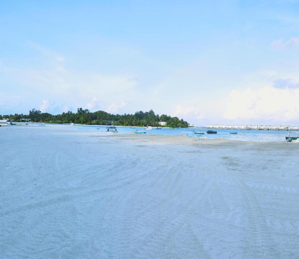 La Isla Tropica Hotel Guraidhoo  Exterior photo