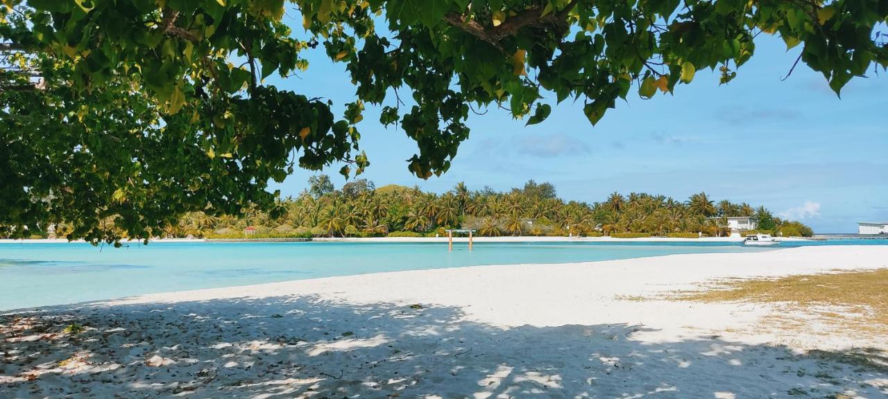 La Isla Tropica Hotel Guraidhoo  Exterior photo