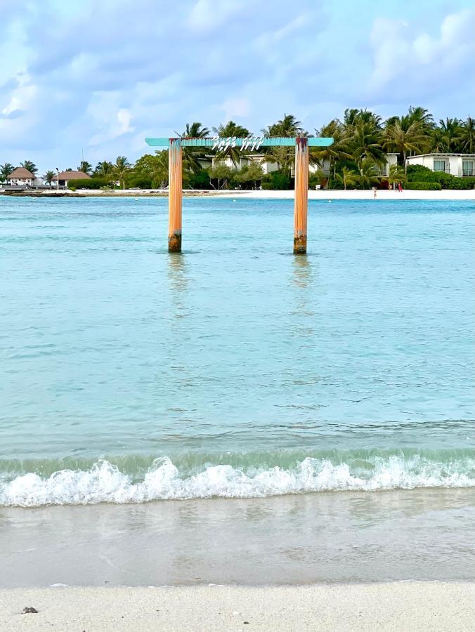 La Isla Tropica Hotel Guraidhoo  Exterior photo