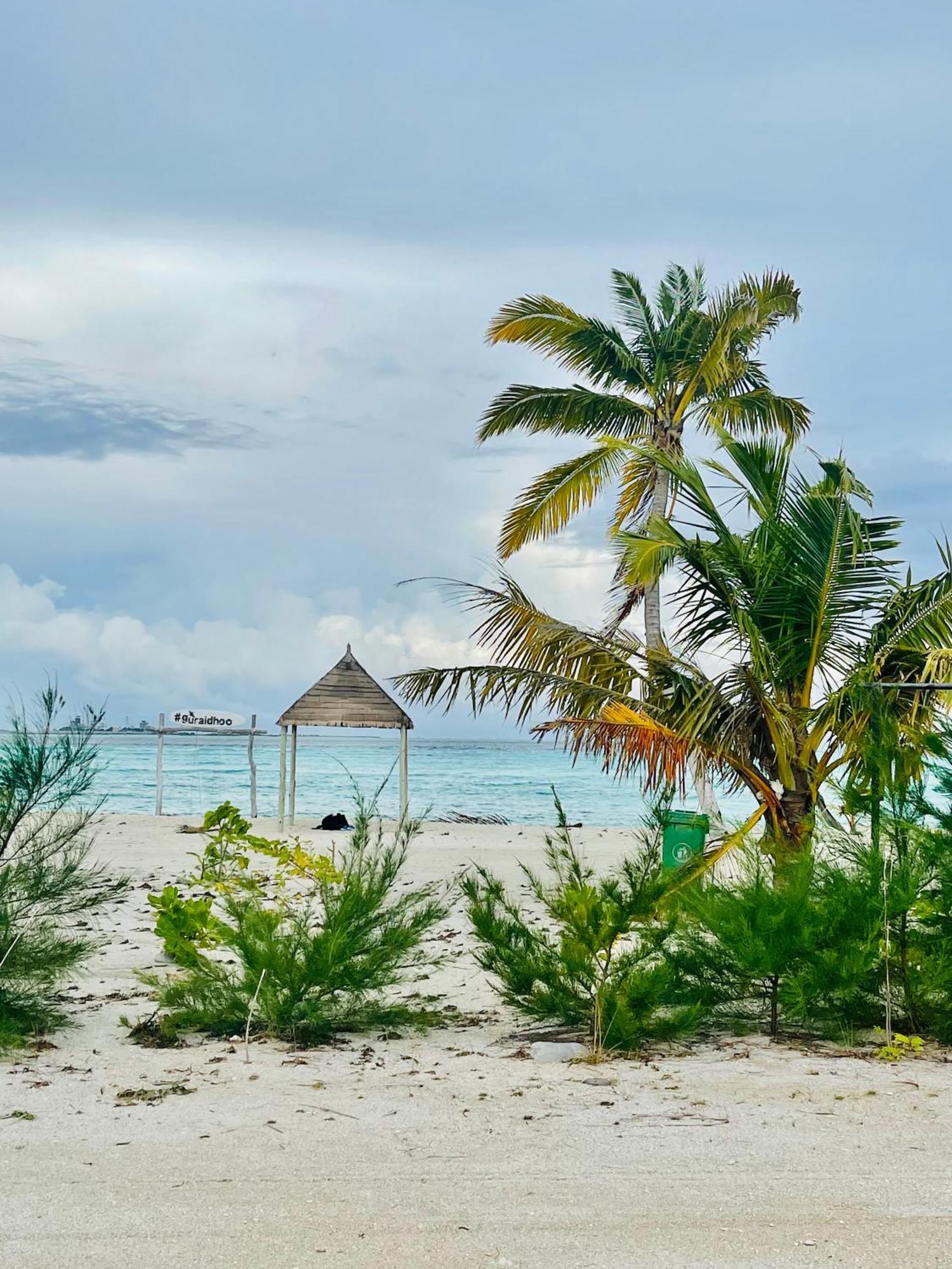 La Isla Tropica Hotel Guraidhoo  Exterior photo